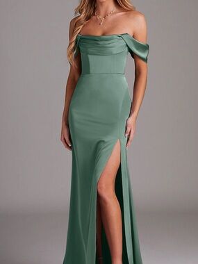 NWOT Azazie Eucalyptus Satin Evening Gown